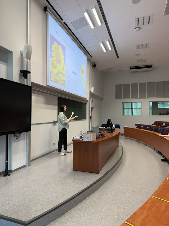 20260918-121641.jpg