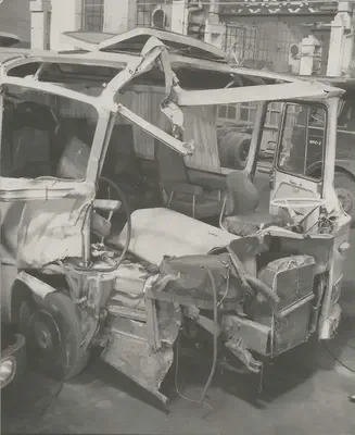 Autobus Odra po wypadku podczas prób (1965?)
